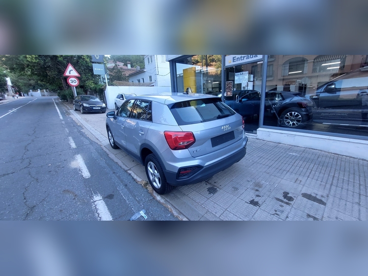 Audi Q2 1.0 110CV foto 3